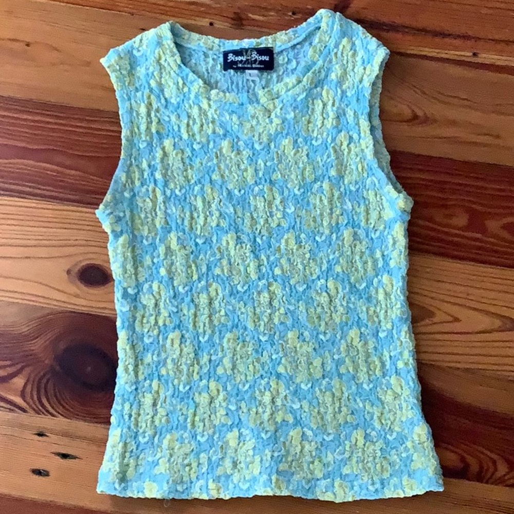 Bisou Bisou sleeveless top